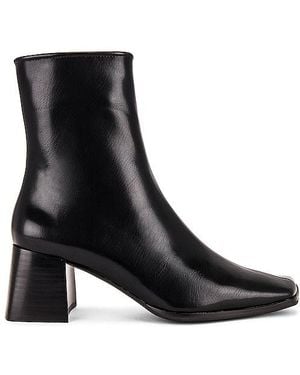 Jeffrey Campbell Slique Boot - Black