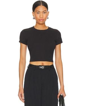 Cuts Tomboy Cropped Tee - ブラック