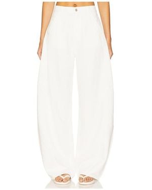 GRLFRND Harvey Twisted Carpenter - White