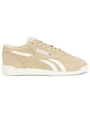 Reebok Freestyle Low Trainer - Brown