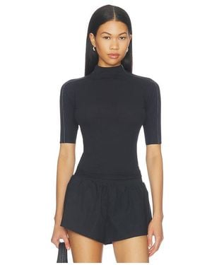 NikeSKIMS Weightless Short Sleeve Top - Blue