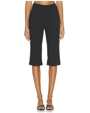 MORE TO COME Lianna Capri - Black