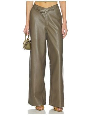 SOVERE Hose Vice - Grün