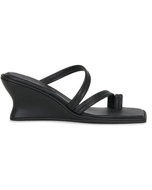 St. Agni Soft Strap Contour Wedge - Schwarz