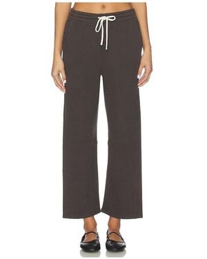 PERFECTWHITETEE Fallon Structured Fleece Barrel Pant - Black