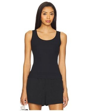 【人気ショップが最安値挑戦！】 レディース Alo Yoga トップスが¥9,048〜 | Lyst ヨガ・ピラティス