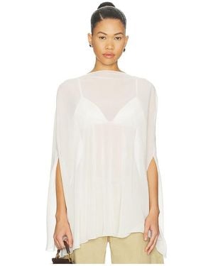 Lioness Aura Poncho - White