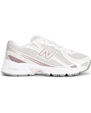 New Balance 740 Sneaker - White