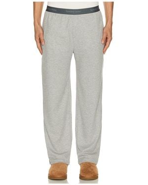 Tommy John Pantalón En Color Gris Talla (También En S)
