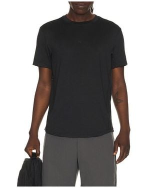 Wilson Everyday Performance Tee - Black