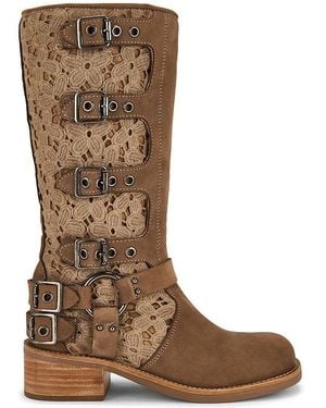 Steve Madden Rocky Floral Boots - Brown