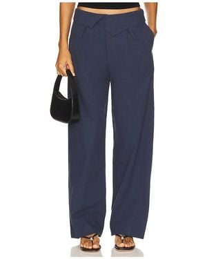 Lioness Hose Flourish - Blau