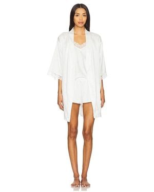 Flora Nikrooz Sabrina Travel Set - White