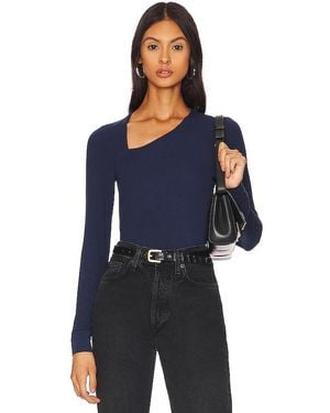 Lamade Ysabel Angled Neckline Top En Color Azul Marino Talla (También En M, S, Xl, Xs)
