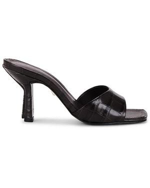 SCHUTZ SHOES Posseni Mule - Black