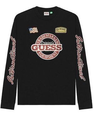 Guess Race ロングスリーブTシャツ - ブラック
