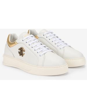 Roberto Cavalli Baskets Blanches À Monogramme Rc Doré