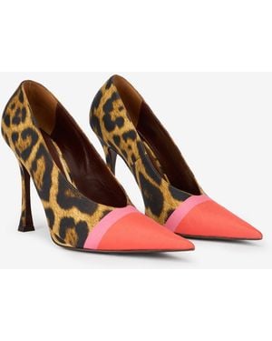 Roberto Cavalli Leopard Print Pump - Multicolor