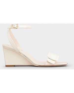 Roger Vivier Belle Vivier Wedge Sandals - Natural