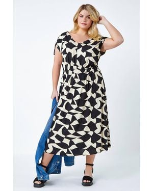 Roman Curve Geometric Print Ruched Stretch Midi Dress - White