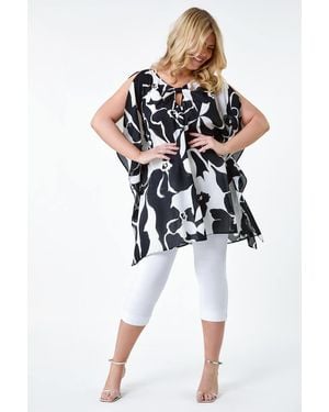 Roman Curve Abstract Twist Detail Keyhole Top - Black