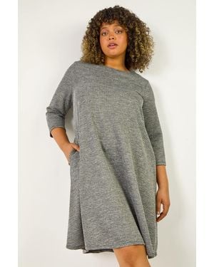 Roman Curve Check Print Swing Pocket Dress - Grey