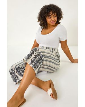 Roman Curve Cropped Broderie Trousers - Black