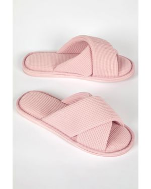 Roman Waffle Cross Over Slipper - Pink