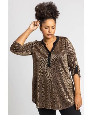 Roman Curve Animal Print Jacquard Tunic Top - Metallic