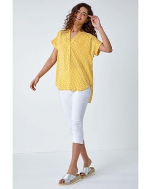 Roman Abstract Print Woven Pleat Front V-Neck Top - Yellow