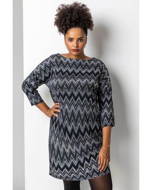 Roman Curve Zig Zag Print Shift Dress - Metallic