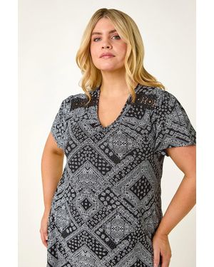 Roman Curve Patchwork Print Lace Top - Grey