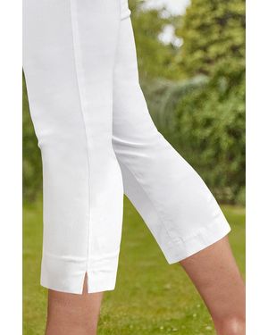 Roman Cropped Stretch Holiday Capri Trousers - White