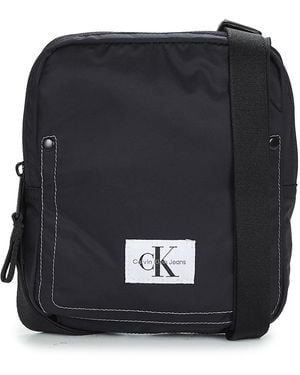 Calvin Klein Pouch Sport Essentials Reporter18 W - Black