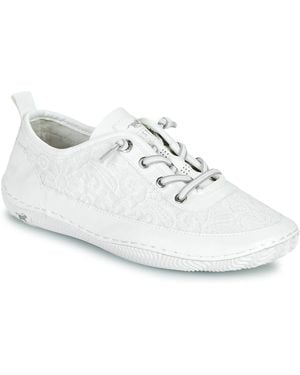 Mustang Shoes (trainers) 26m0042010-white