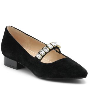 Adrienne Vittadini Penelope Velvet Pump - Black