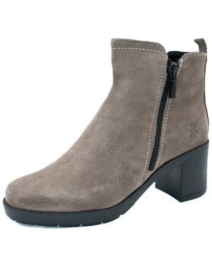 The Flexx Stand Up Suede Bootie - Grey