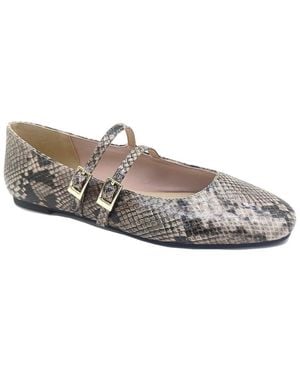 Kenneth Cole Mackenzie Flat - White