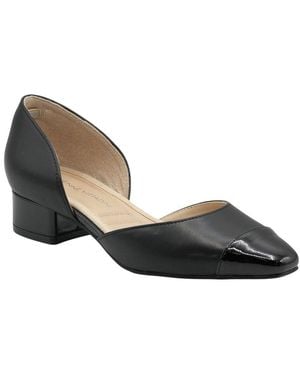 Adrienne Vittadini Verne Pump - Black