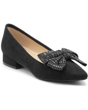 Adrienne Vittadini Pinos Pump - Black