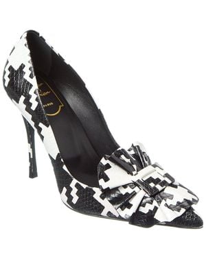 Roger Vivier Dec Frilly Embossed Leather Pump - Metallic