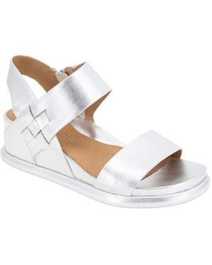 Gentle Souls By Kenneth Cole Jolisa Leather Sandal - White