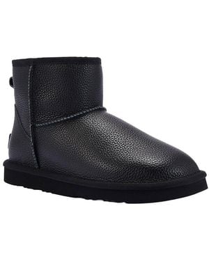 Australia Luxe Cozy Short Sheepskin Boot - Black