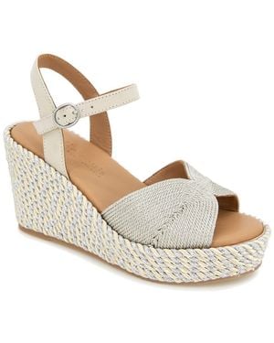 Gentle Souls By Kenneth Cole Nola Sandal - Metallic