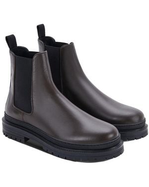 GREATS Dante Leather Chelsea Boot - Black