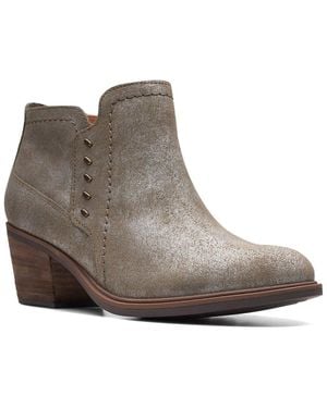 Clarks Neva Lo Leather Bootie - Brown