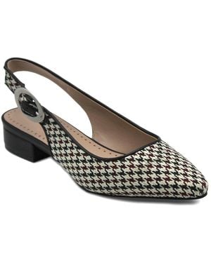 Adrienne Vittadini Papina Sling Back - Metallic