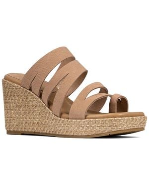 Donald J Pliner Anamari Leather Wedge Sandal - Brown