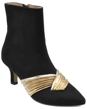 Adrienne Vittadini Pazzi Bootie - Black