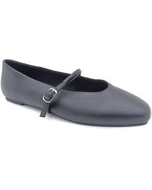 Kenneth Cole Magnolia Leather Flat - Blue